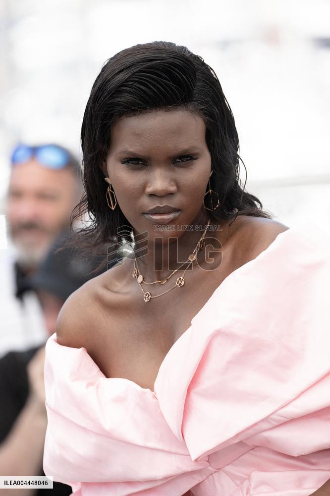 Cannes - Aisha Can’t Fly photocall DN