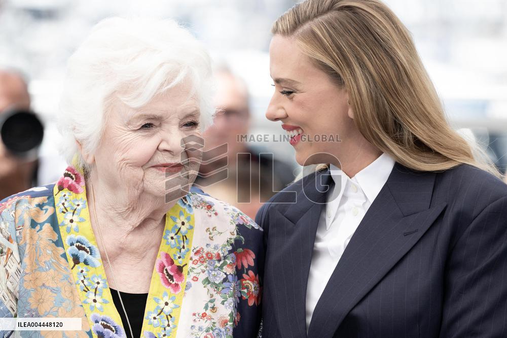 Cannes - Eleanor The Great photocall DN