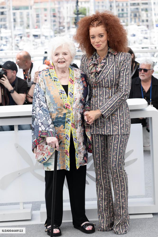 Cannes - Eleanor The Great photocall DN