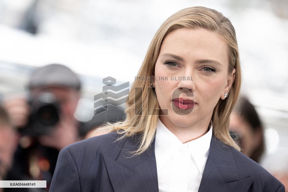 Cannes - Eleanor The Great photocall DN