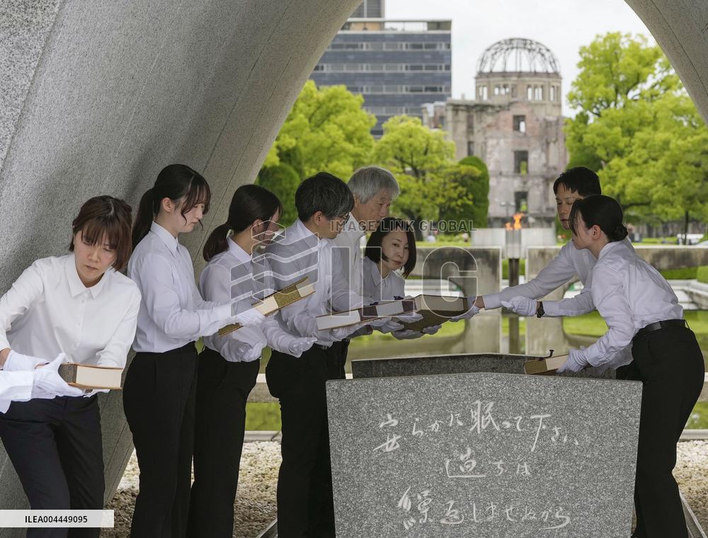 Airing of Hiroshima A-bomb victims list