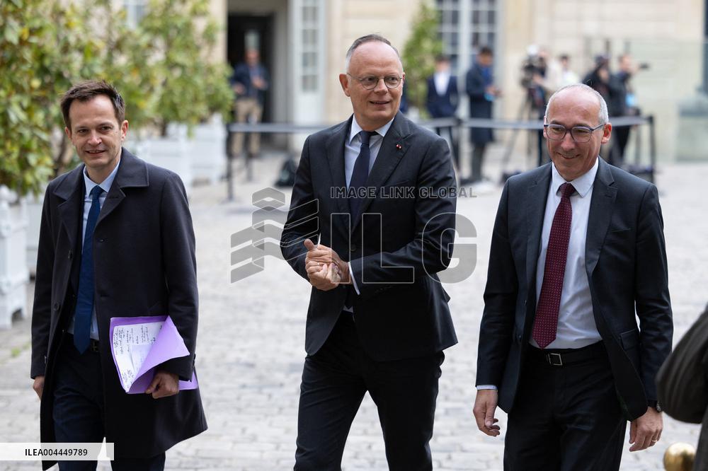 Members of Horizons and Independants meet with Prime Minister - Paris RL