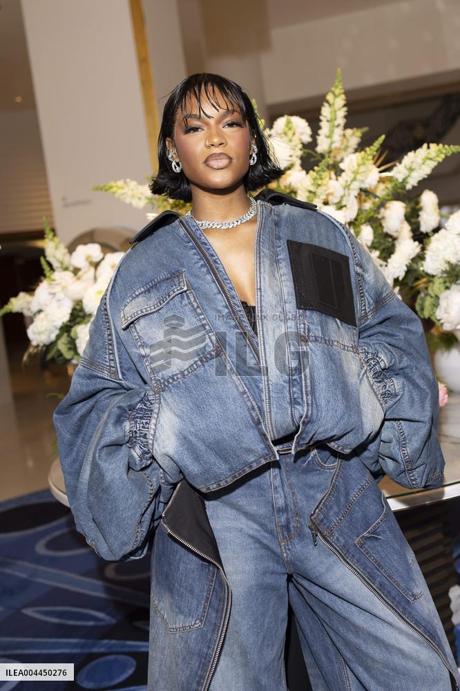 Cannes Didi Stone leaves Hotel Martinez MP