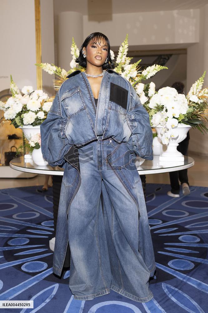 Cannes Didi Stone leaves Hotel Martinez MP