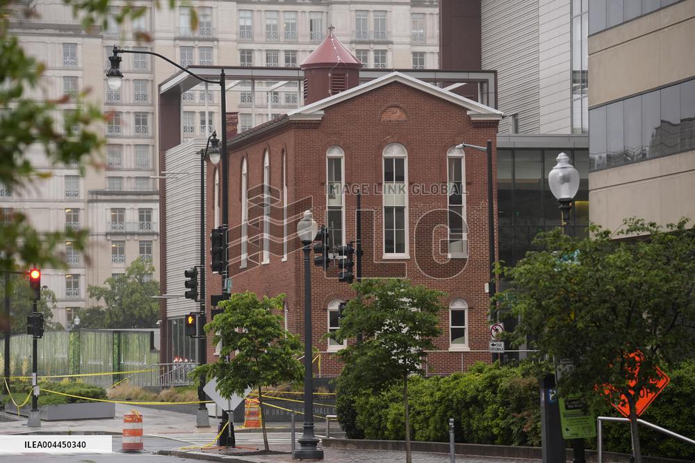 Two Israeli Embassy Staff Shot Dead - Washington