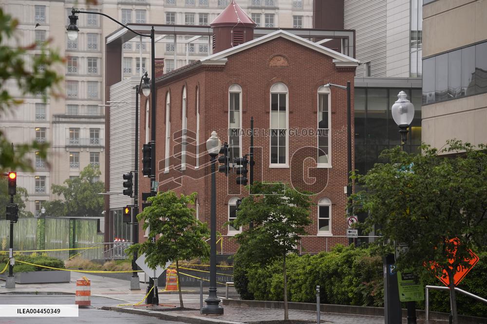 Two Israeli Embassy Staff Shot Dead - Washington