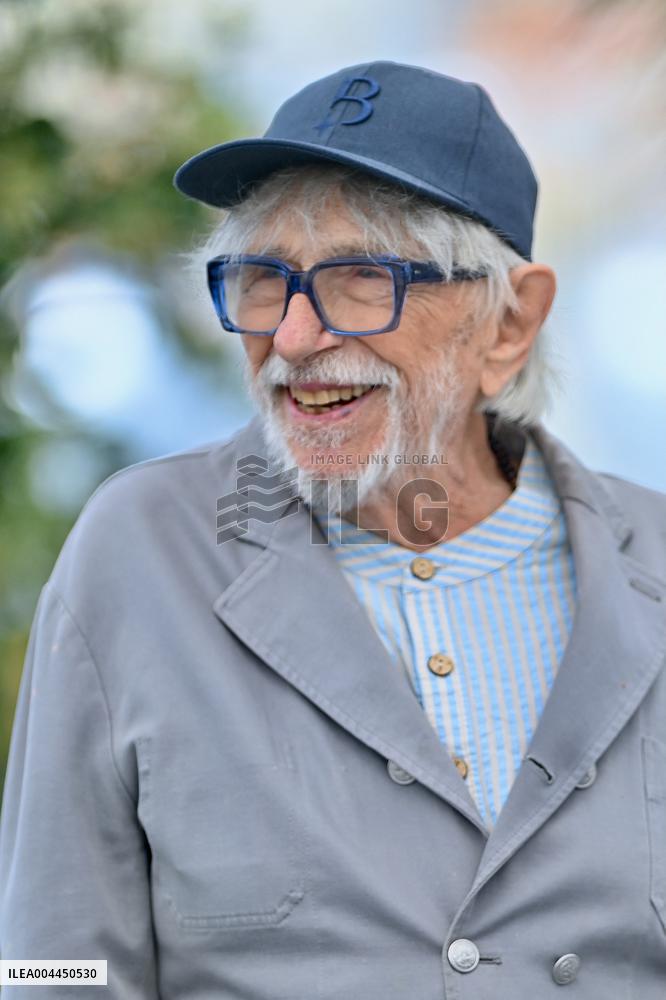 Cannes - L'Homme Qui a Vu L'ours Qui a Vu L'Homme Photocall