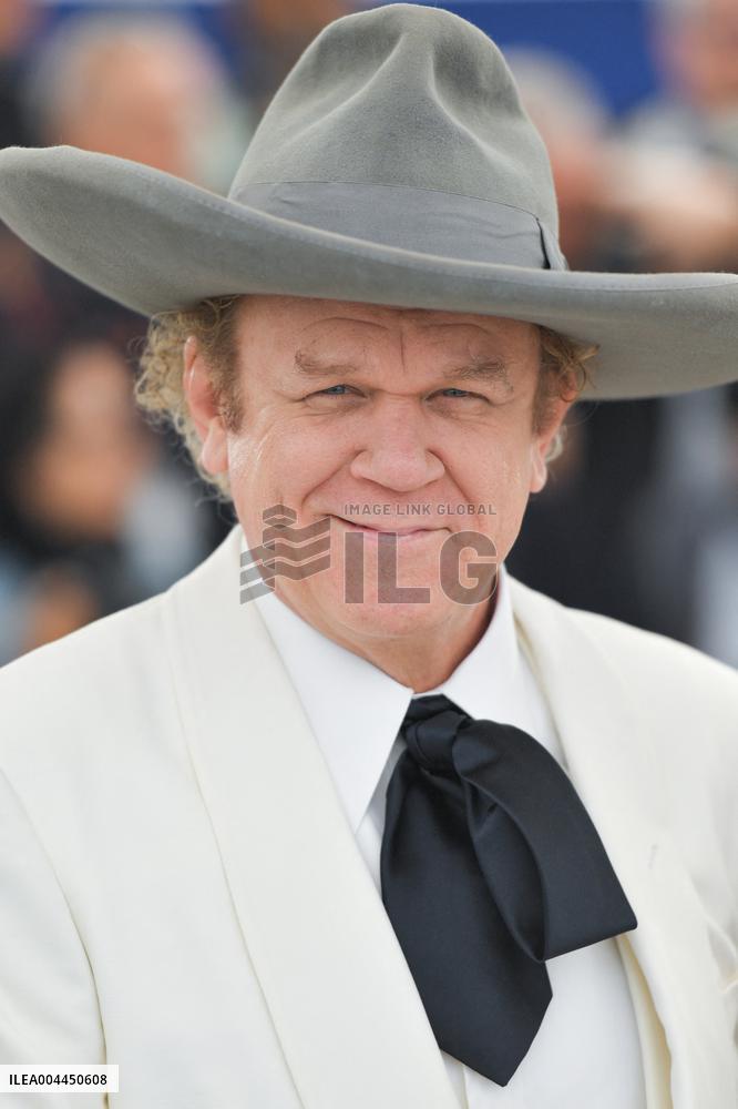 Cannes Heads or Tails Photocall AM