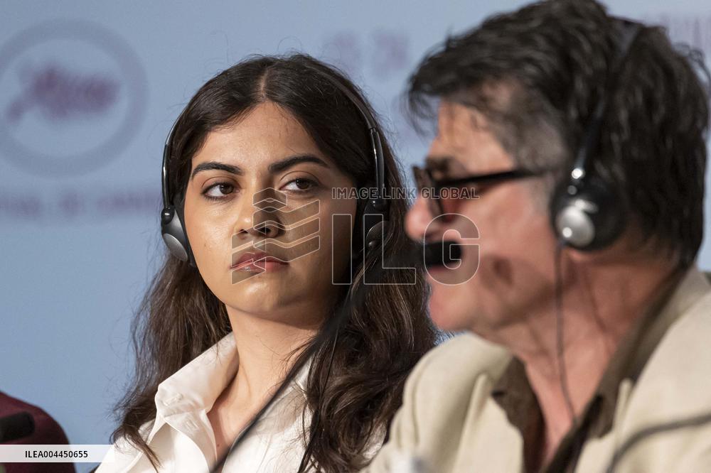 Cannes - Un Simple Accident Press Conference