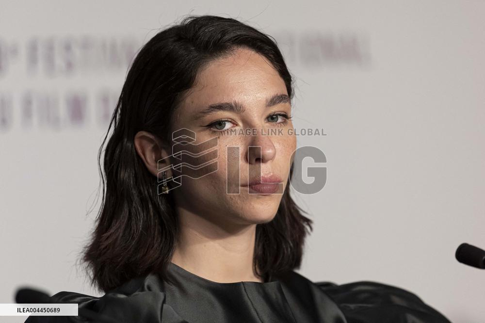 Cannes - Fuori Press Conference