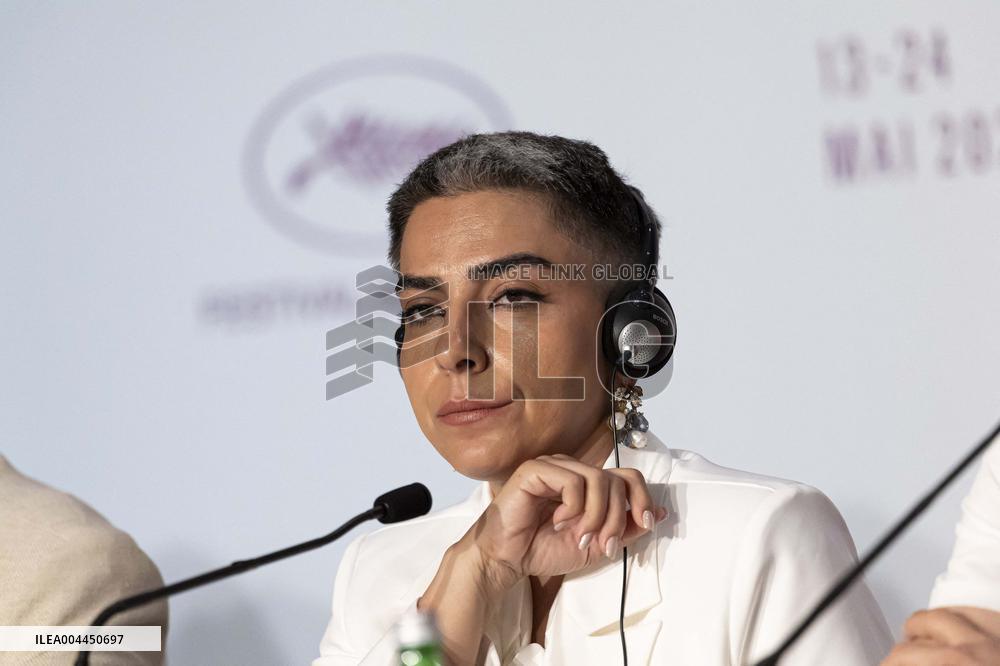 Cannes - Un Simple Accident Press Conference