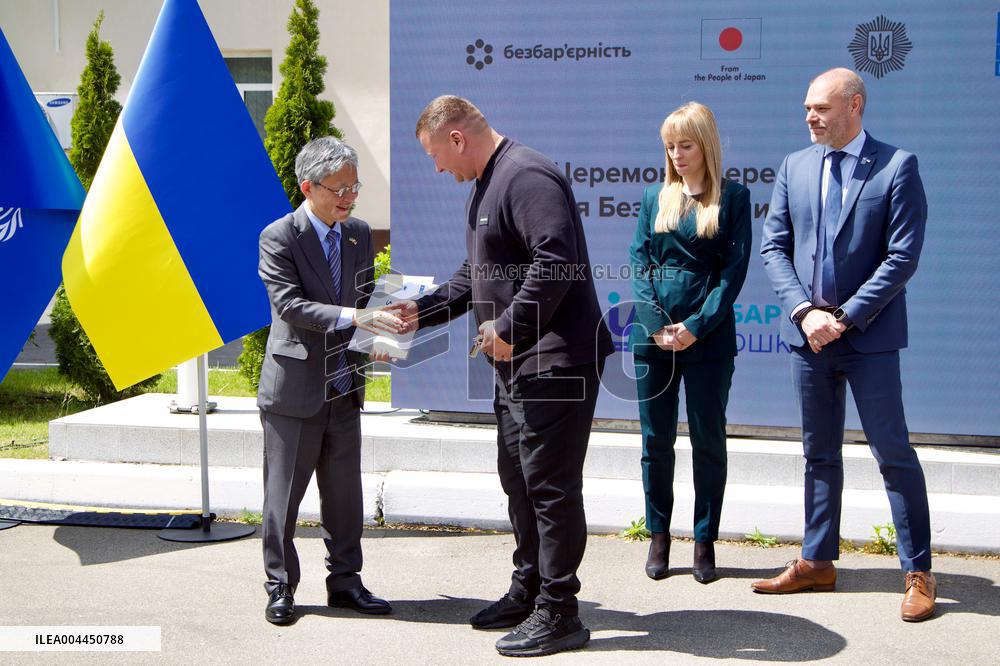 Official handover of adapted vehicles for inclusive driving schools in Kyiv