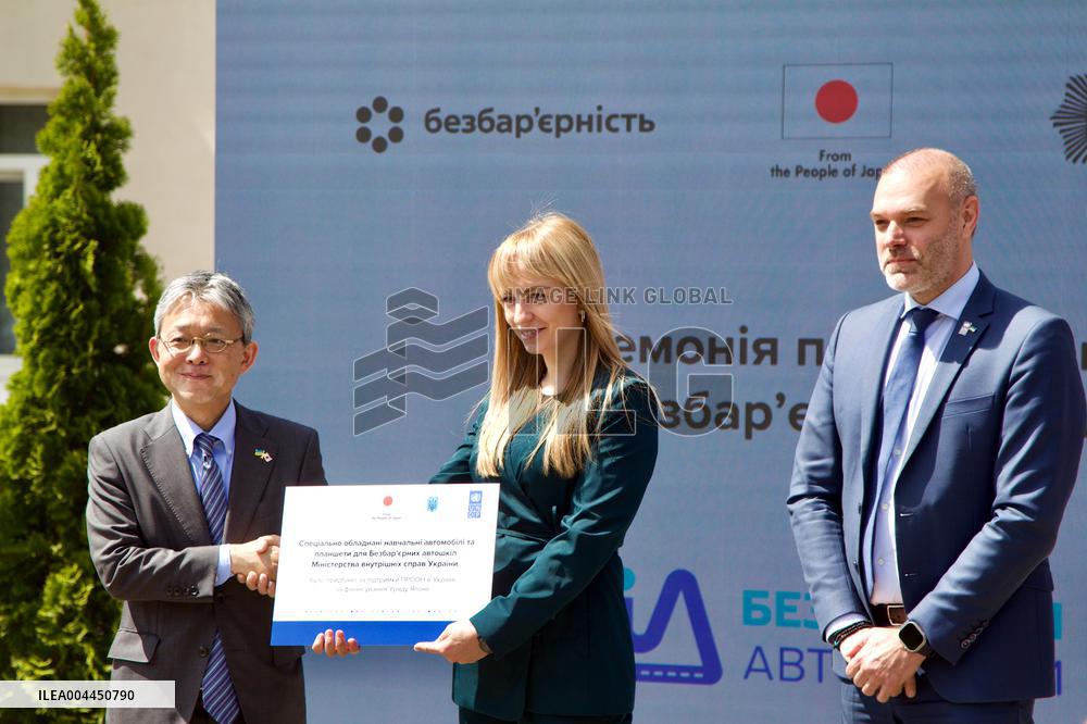 Official handover of adapted vehicles for inclusive driving schools in Kyiv