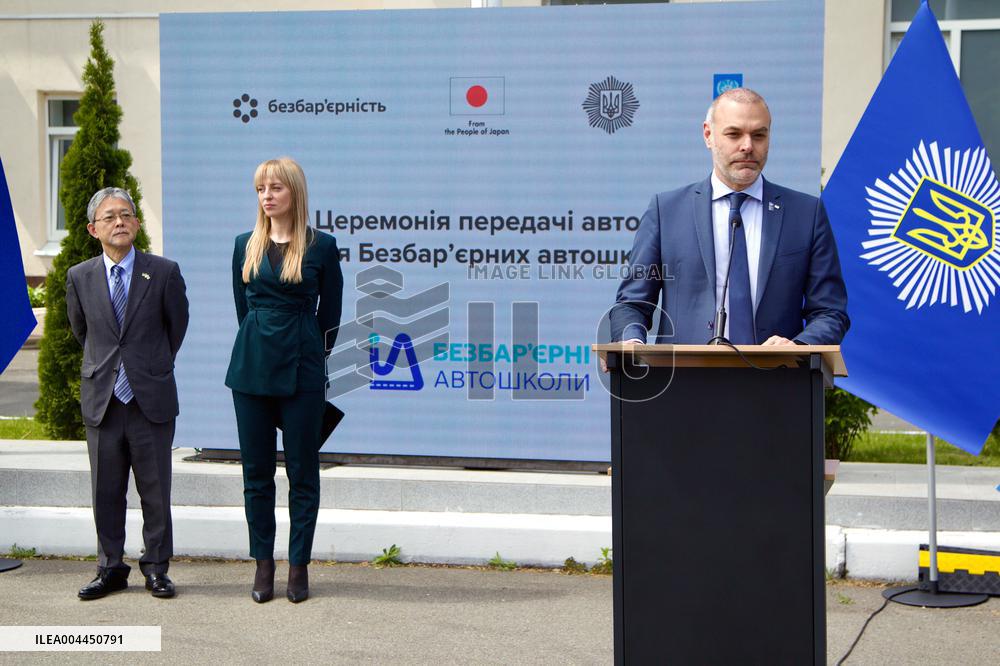 Official handover of adapted vehicles for inclusive driving schools in Kyiv