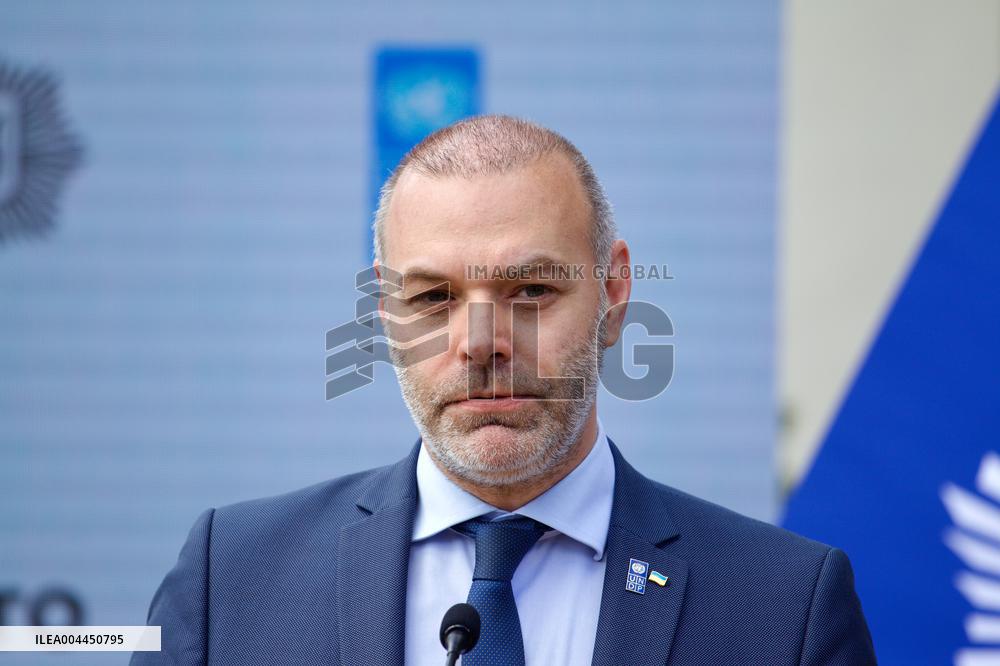 Official handover of adapted vehicles for inclusive driving schools in Kyiv