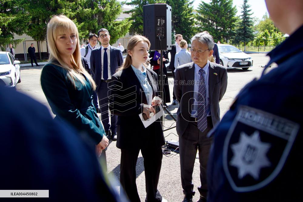 Official handover of adapted vehicles for inclusive driving schools in Kyiv