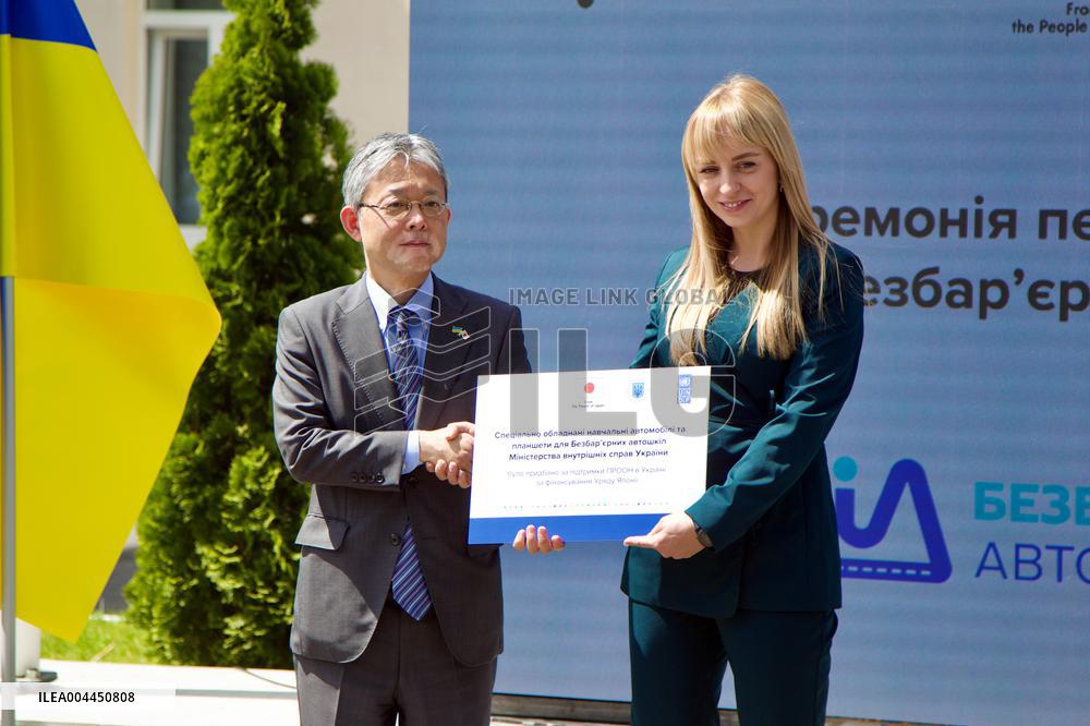 Official handover of adapted vehicles for inclusive driving schools in Kyiv