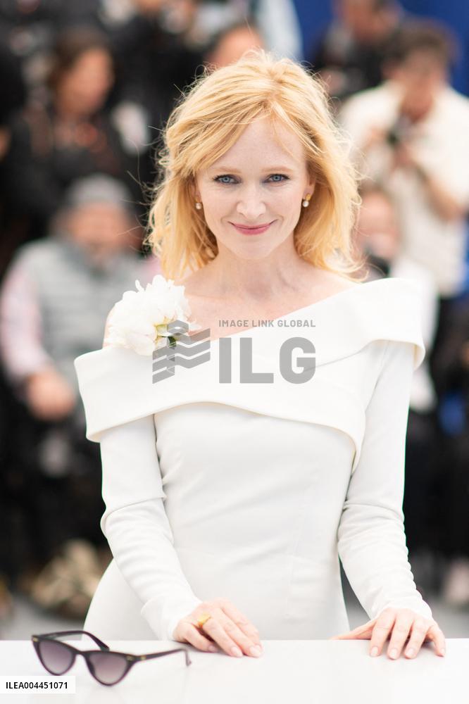 Cannes Caravan Photocall AM