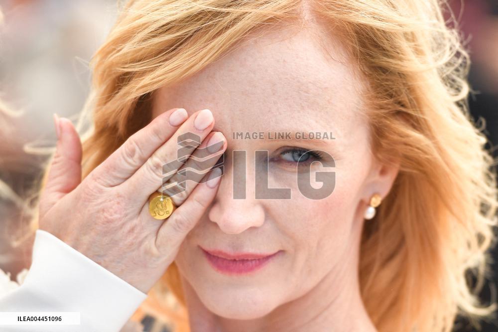 Cannes Caravan Photocall AM