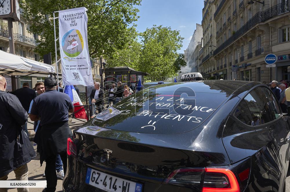 Demonstration By Taxi Drivers - Paris