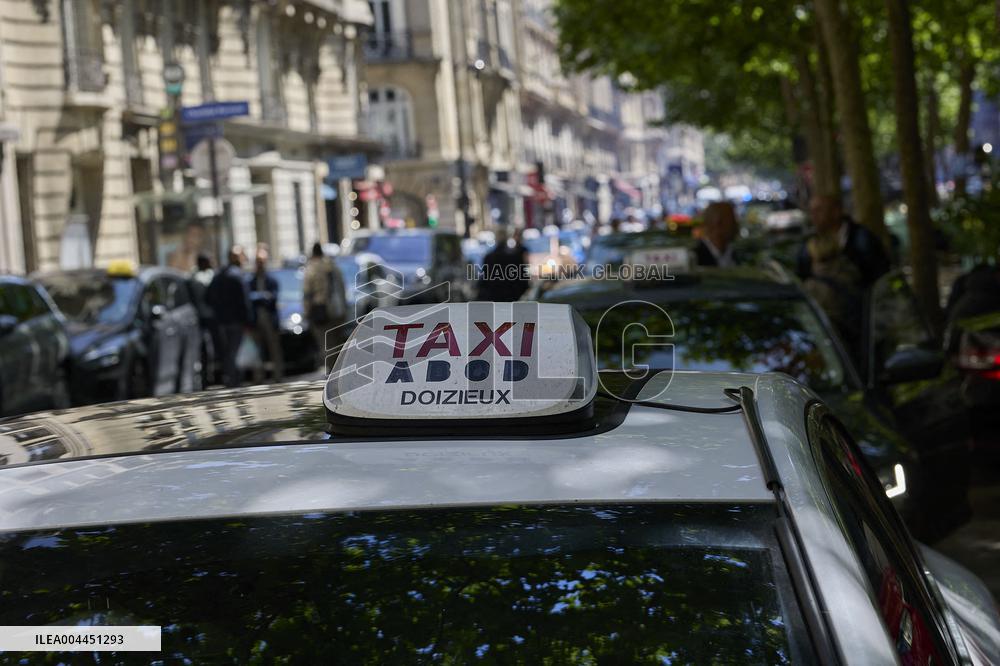 Demonstration By Taxi Drivers - Paris