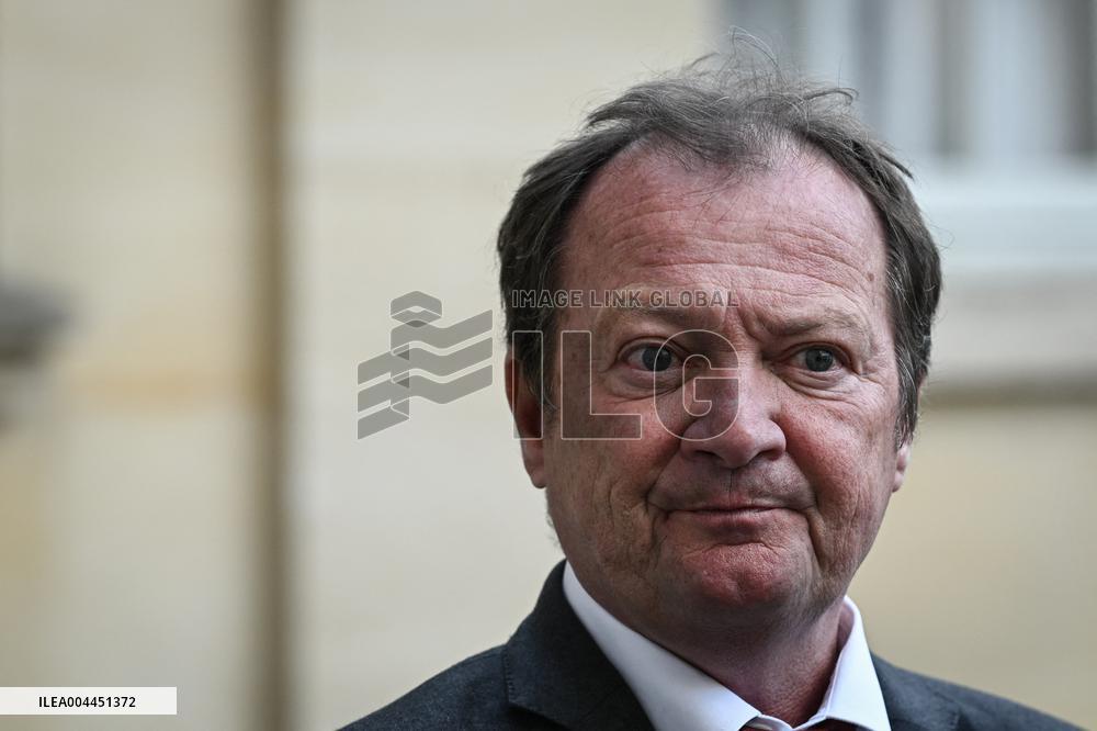 Meetings between PM Francois Bayrou and party leaders in Paris - FA