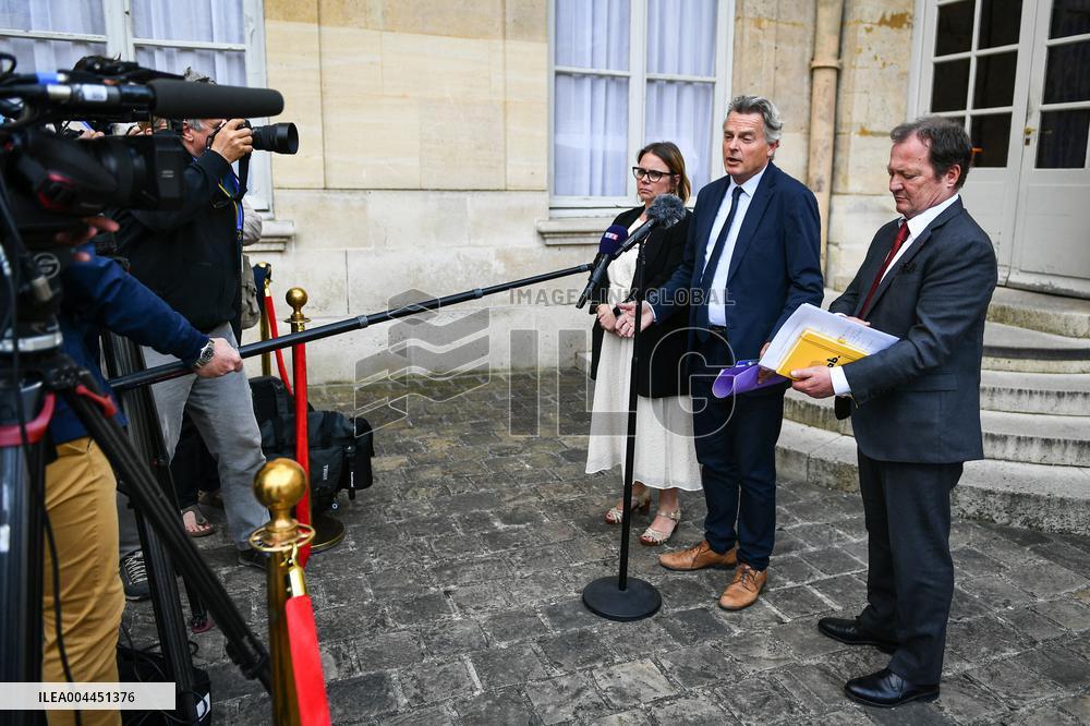 Meetings between PM Francois Bayrou and party leaders in Paris - FA