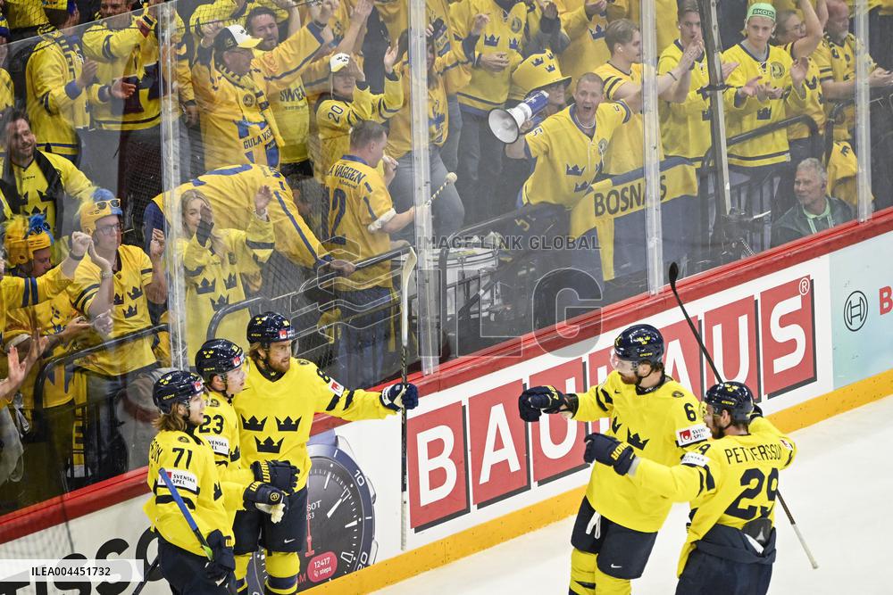 ICE HOCKEY WC SWEDEN- CZECH REPUBLIC