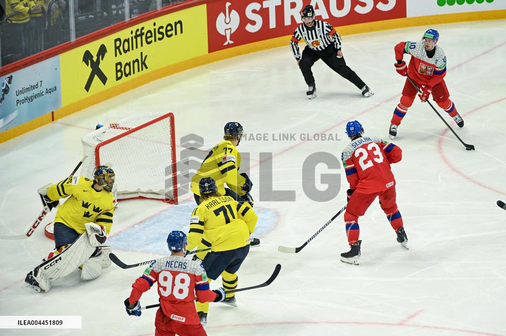 ICE HOCKEY WC SWEDEN- CZECH REPUBLIC