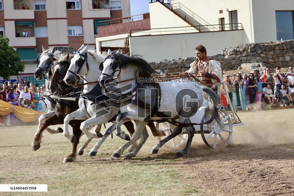 Roman Chariot Race During Emerita Lvdica - Spain
