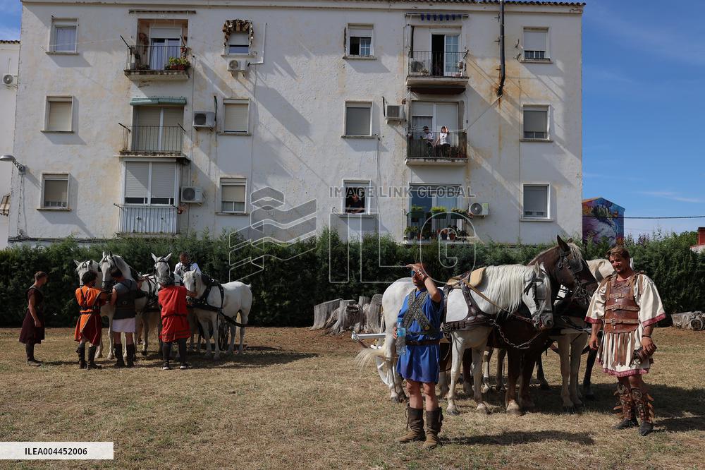 Roman Chariot Race During Emerita Lvdica - Spain