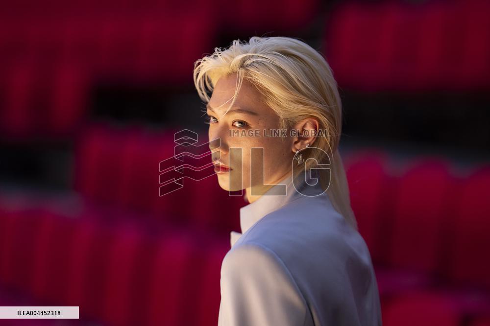 Louis Vuitton Cruise 2026 Front Row - Avignon