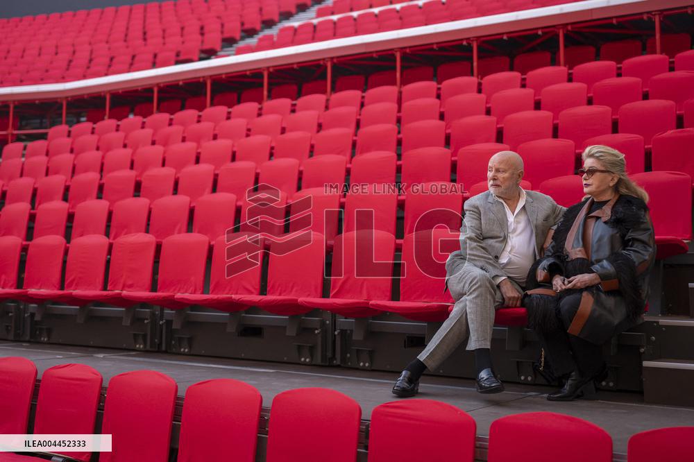 Louis Vuitton Cruise 2026 Front Row - Avignon