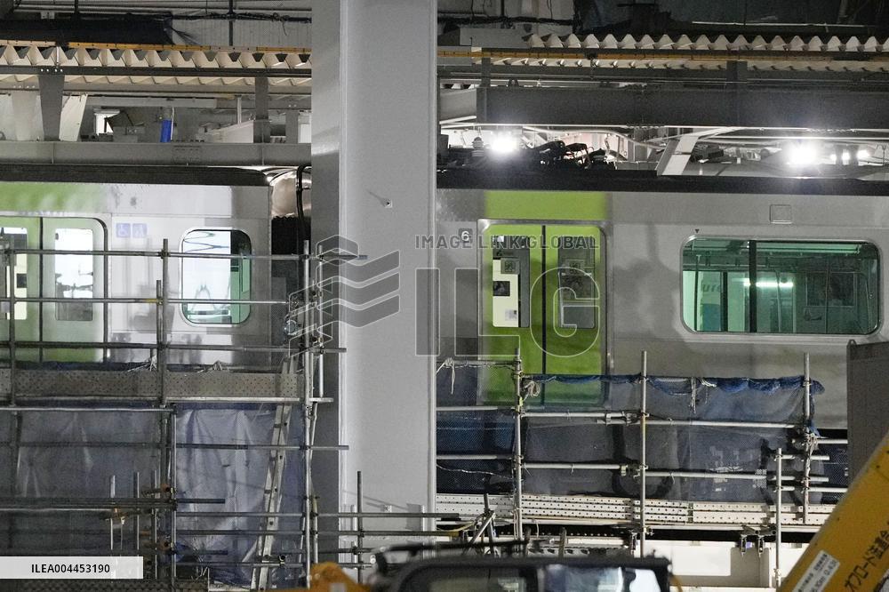 Service suspension on Tokyo's Yamanote loop line