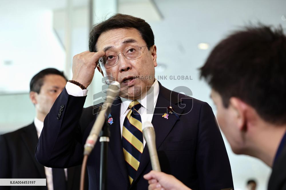 Japan tariff negotiator Akazawa