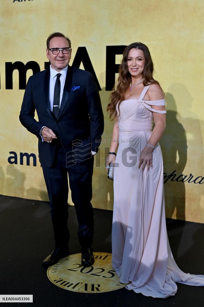 Antibes - Kevin Spacey At amfAR Gala Night