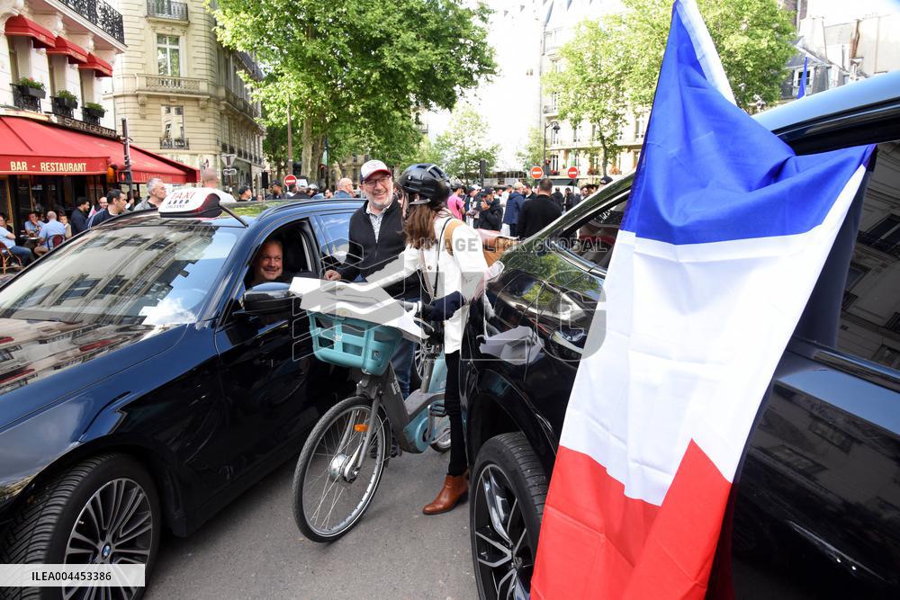 Fourth Day of Taxis Protest - Paris