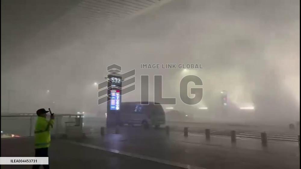 China: Powerful Winds Batter Xi’an as Sudden Storm Strikes