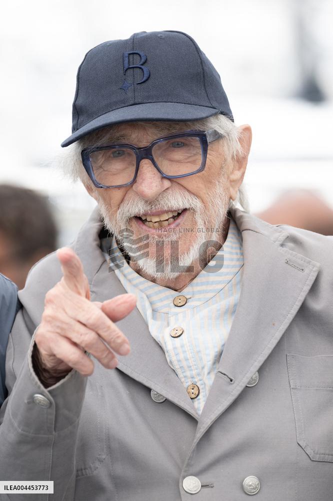 Cannes - L Homme Qui photocall DN