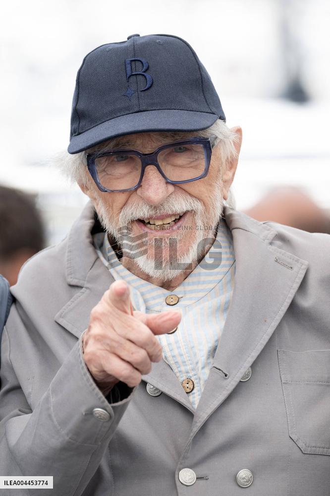 Cannes - L Homme Qui photocall DN