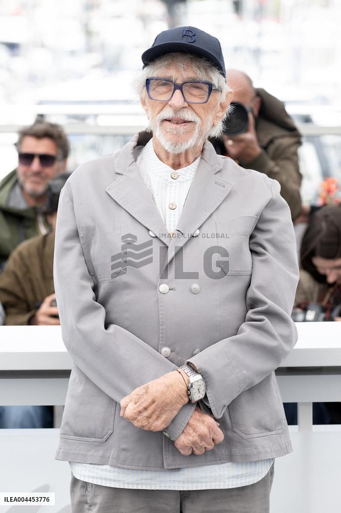 Cannes - L Homme Qui photocall DN