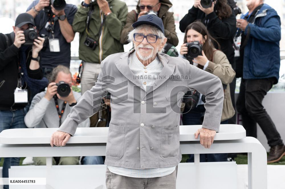 Cannes - L Homme Qui photocall DN