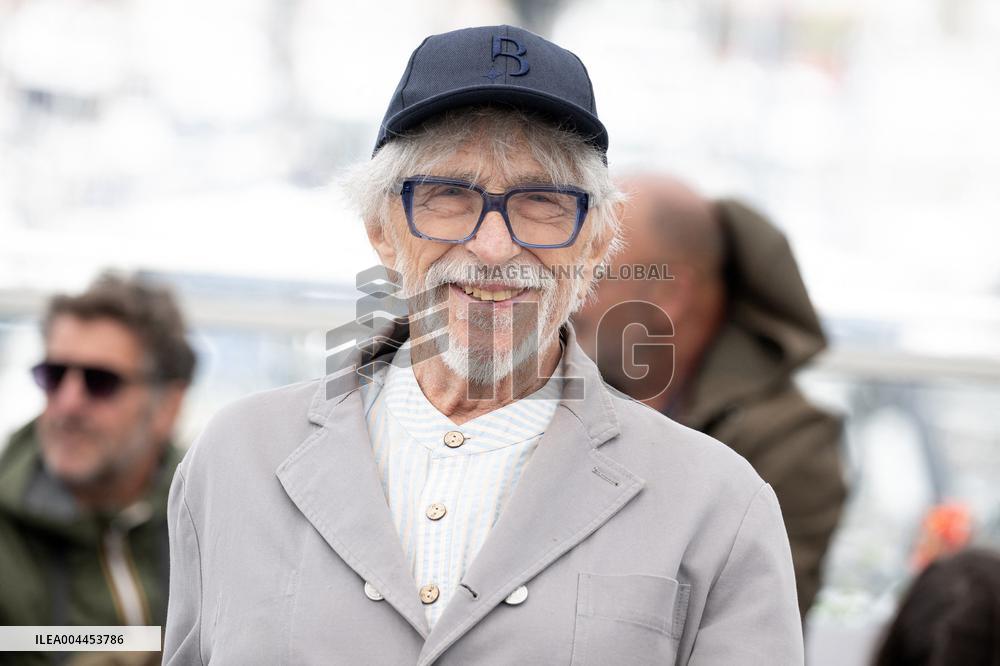 Cannes - L Homme Qui photocall DN