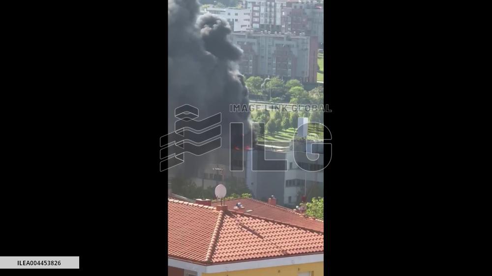 Spain: Fire Breaks Out at University of Cantabria Building Roof, Prompting Evacuation