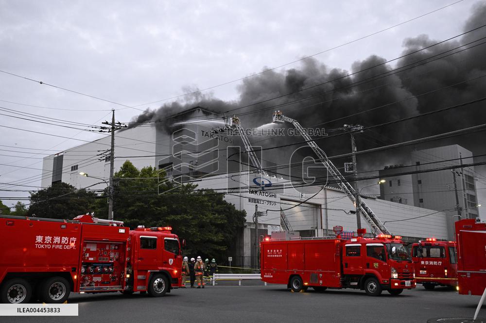 Fire breaks out near Haneda airport