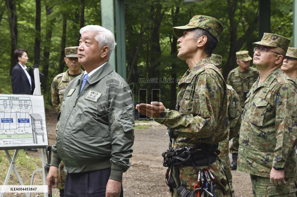 Japan defense minister visits GSDF base