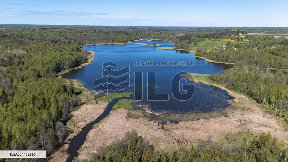 is a reservoir located in Viljandi County.
