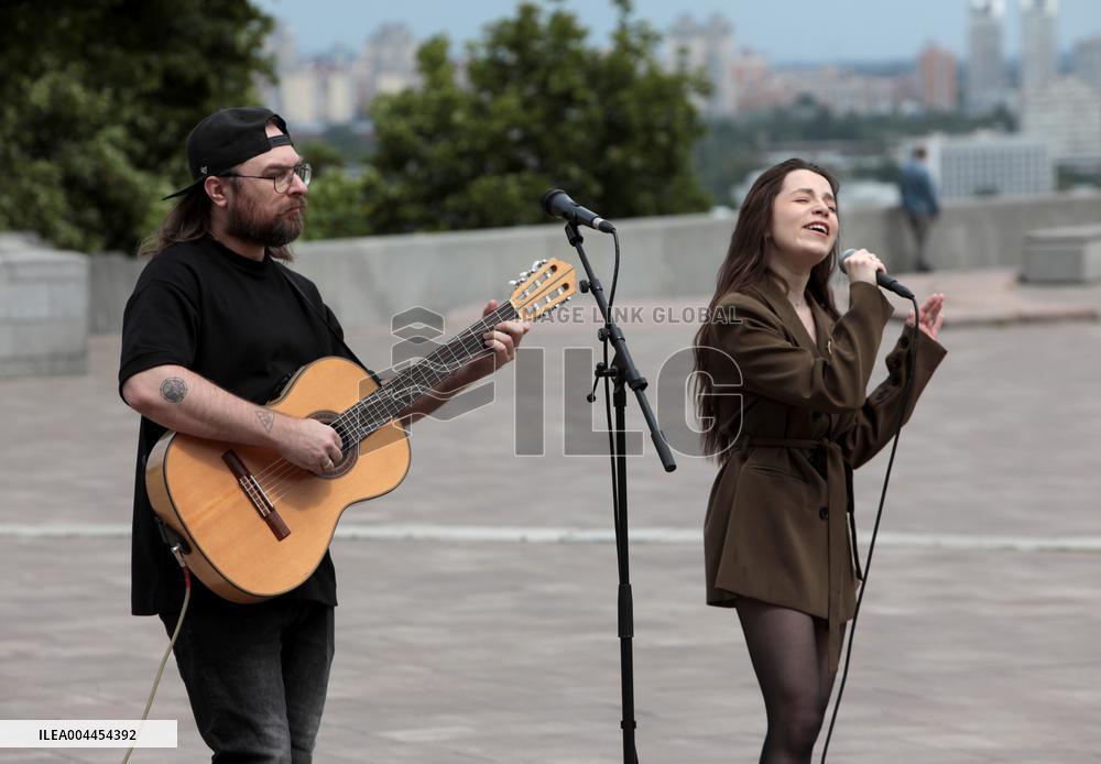 Inauguration of Marine Corps memorial sign in Kyiv