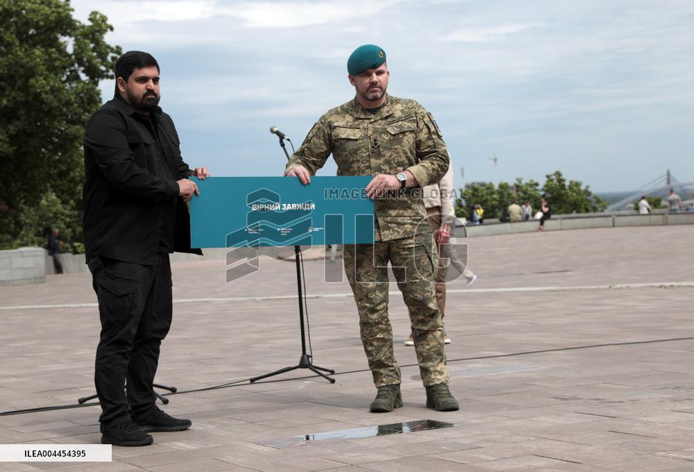Inauguration of Marine Corps memorial sign in Kyiv