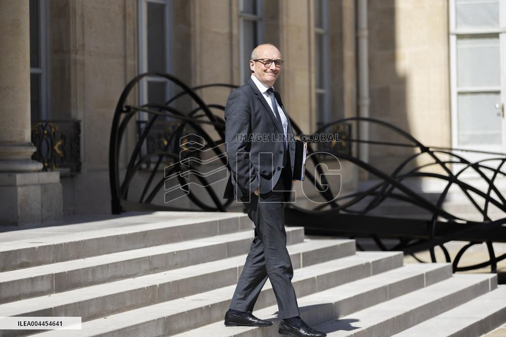 Weekly Cabinet Meeting - Paris